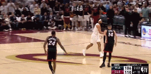 克城蜘蛛侠🕸！米切尔连砍10分浇灭热火 末节17分&全场30+6+6