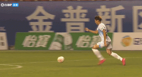 半场-大连鲲城0-0佛山南狮 萨比尔送大礼樊津铭扑点救主