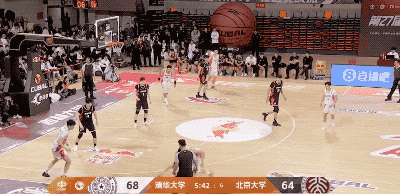 3个月拿下3个MVP，这位小猛男是…？