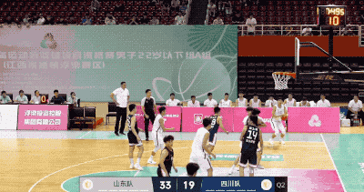 3个月拿下3个MVP，这位小猛男是…？